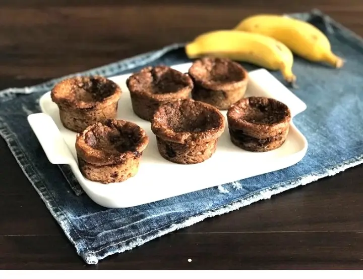 bolinho de banana assado