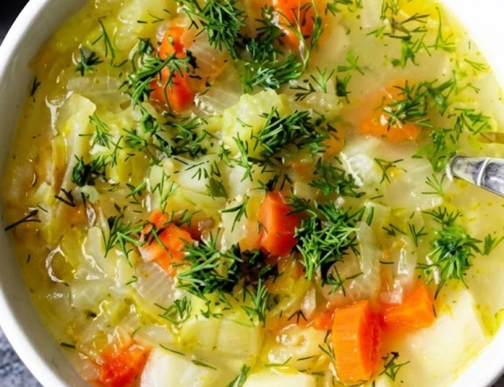 Sopa Detox de Legumes